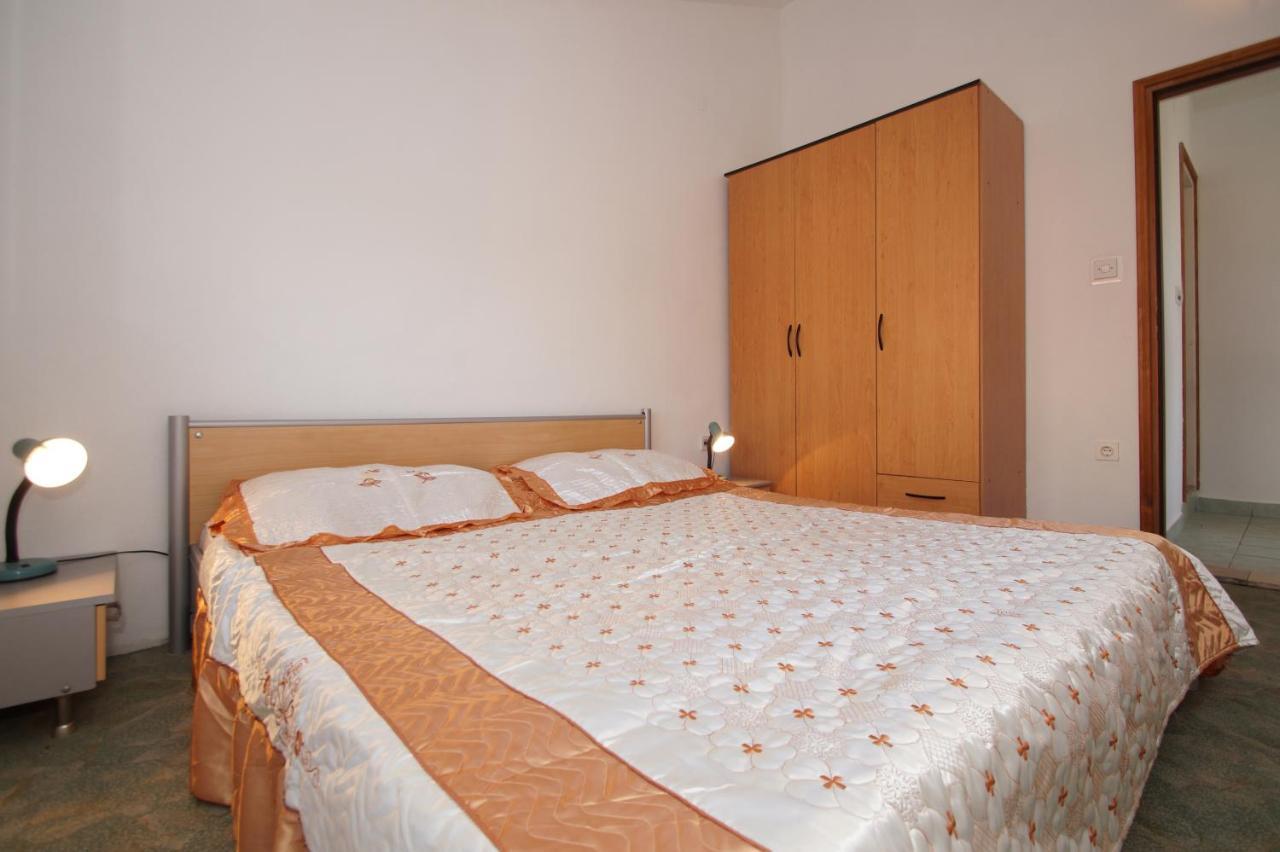 Apartments By The Sea Zavalatica, Korcula - 247 Buitenkant foto